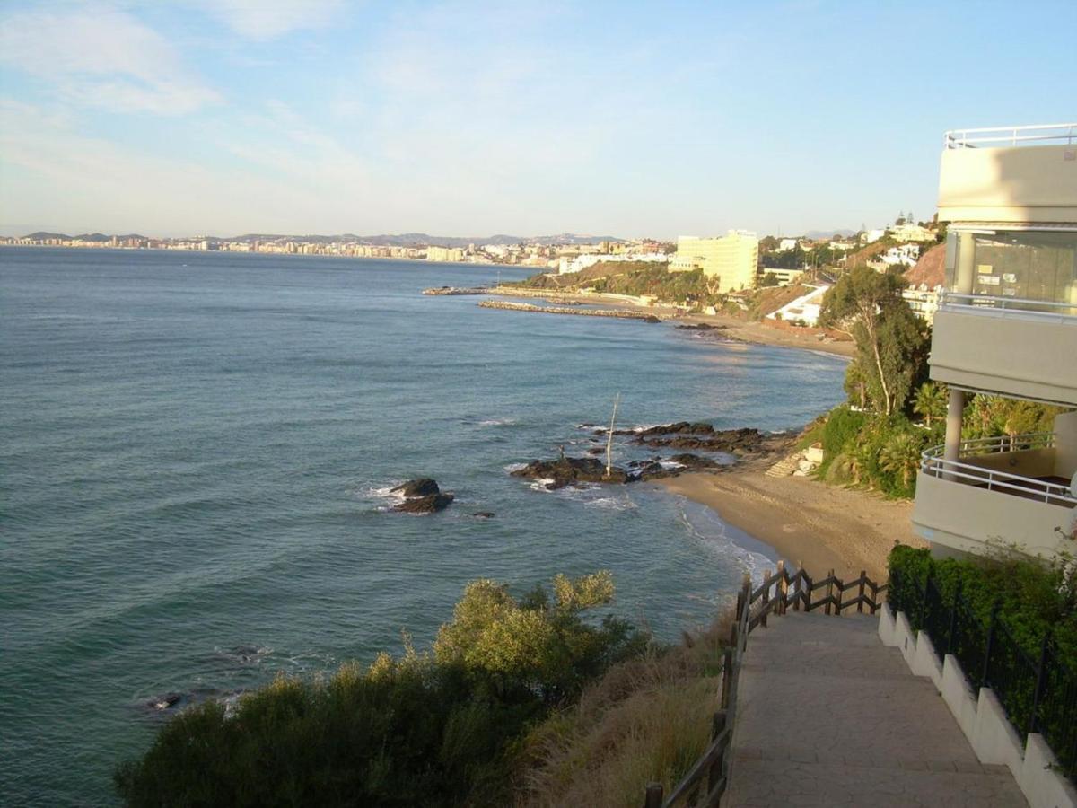 Holidays2Benalmadena Torrequebrada Sea View Front Beach With Pool Parking & Terraces Exterior foto